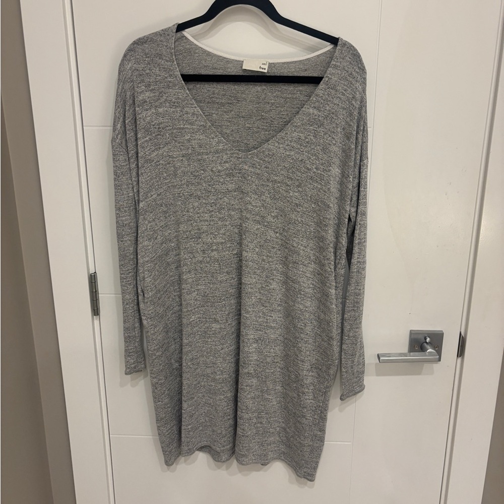 Wilfred Gray V-Neck Long Sleeve Tunic Dress